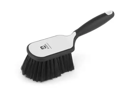 Cleaner B